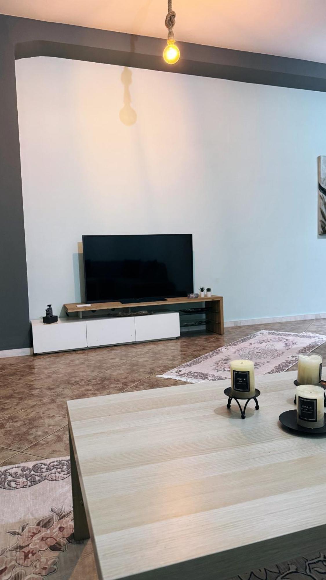 Apartment Near The Sea Περαία Εξωτερικό φωτογραφία